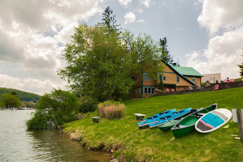 Places to Stay in Deep Creek Lake